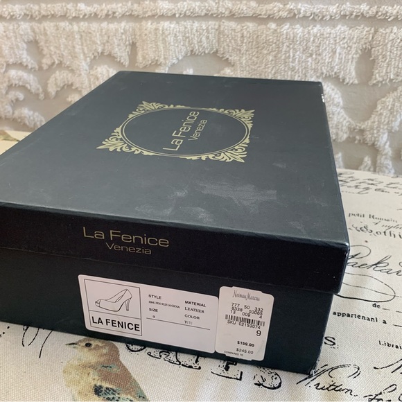 NWT LaFenice Venezia Light Beige Patent Leather/Suede Platform Peep Toe Pumps 9 - Picture 12 of 12